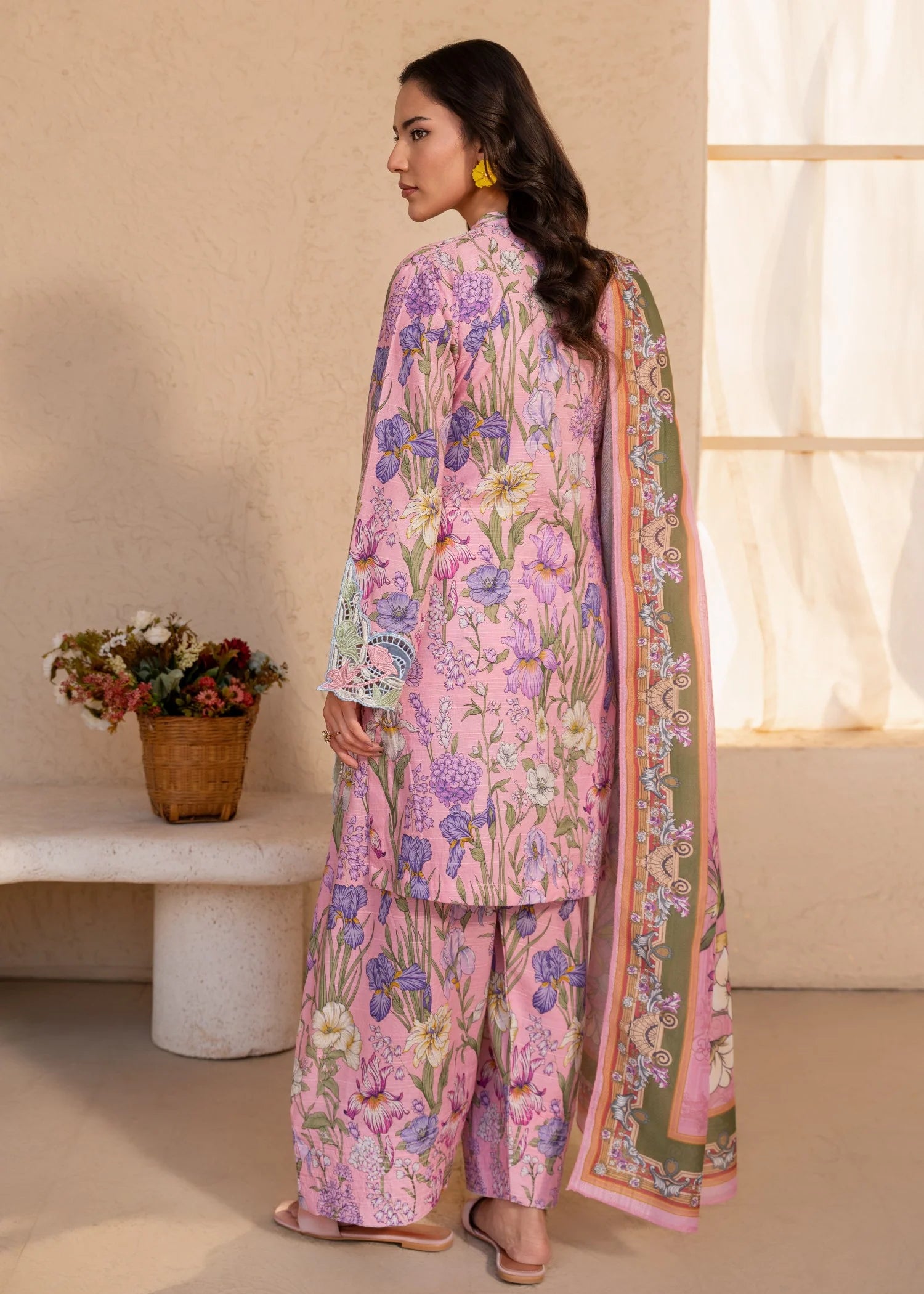 Sahibas by Mirza