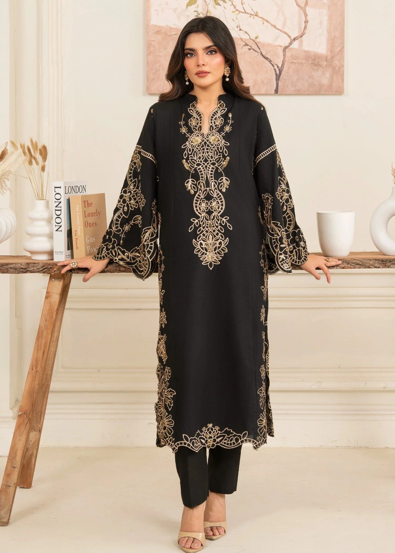 Sahibas by Mirza